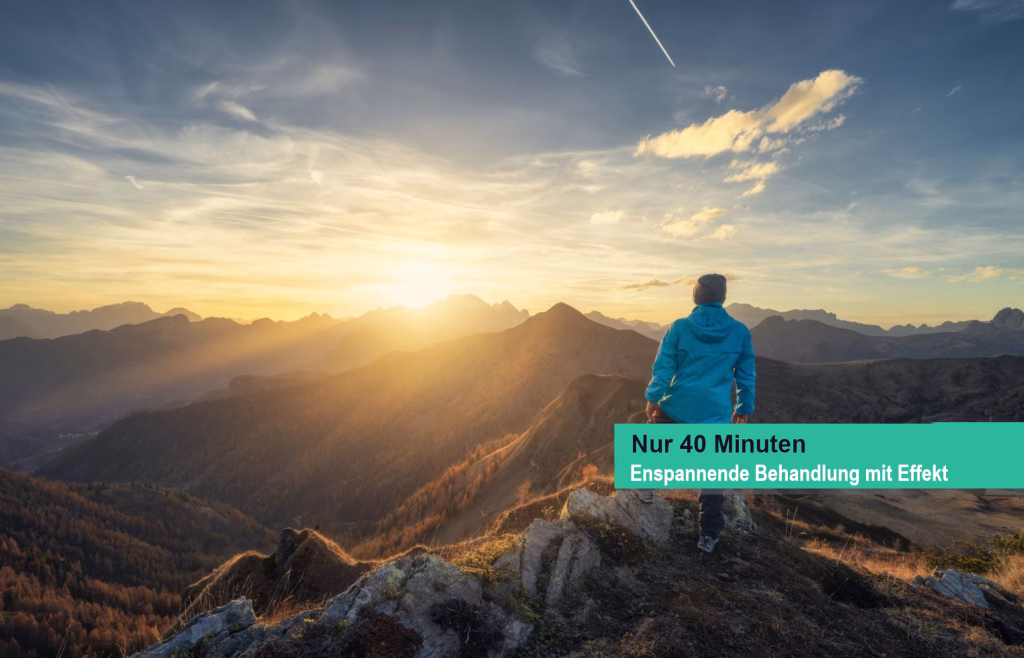 Mann in den Bergen als Symbol f&uuml;r IHHT H&ouml;hentraining und modernes Sauerstofftraining zur Verbesserung der Ausdauer.